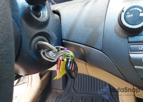 2009 Honda Accord 2.4 Lx-S из США, поврежденный, VIN 1HGCS12379A015639